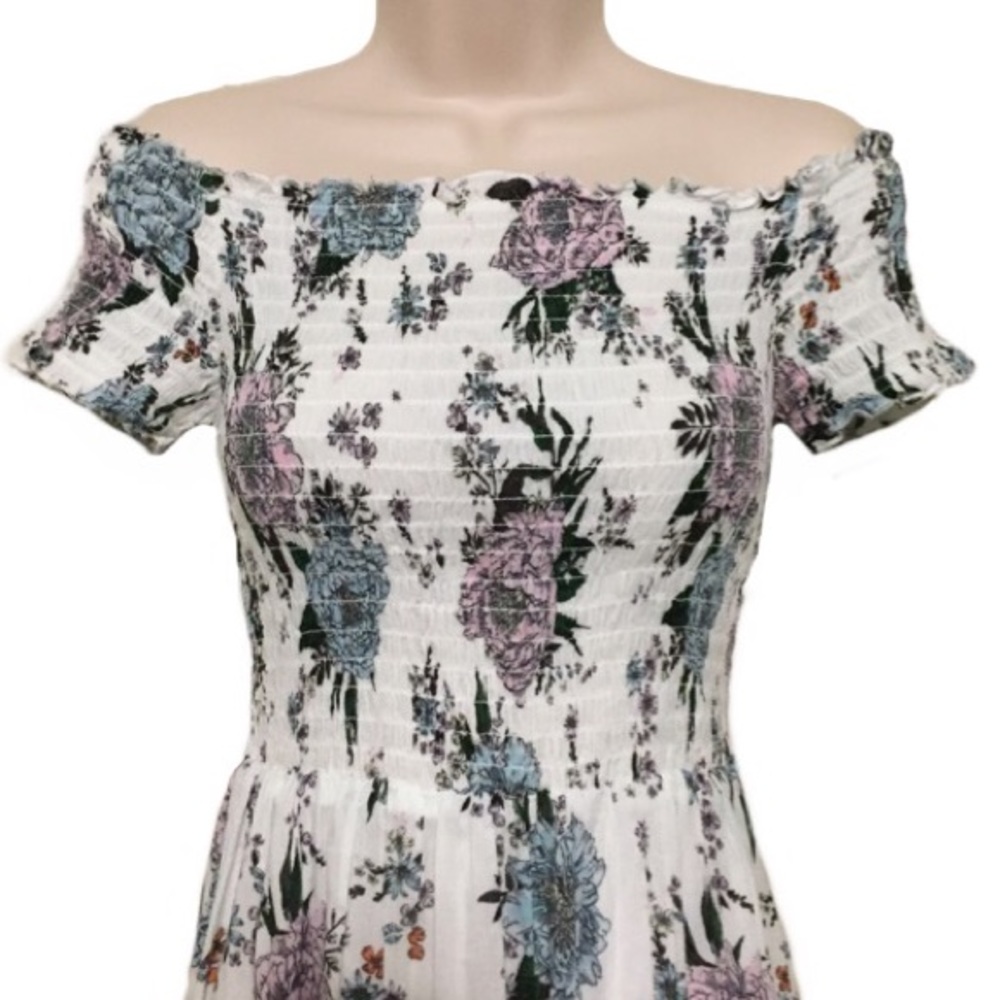 H&M off the shoulder dress size 4 Small